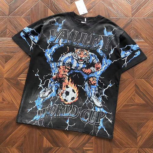VA L Y T-Shirt
