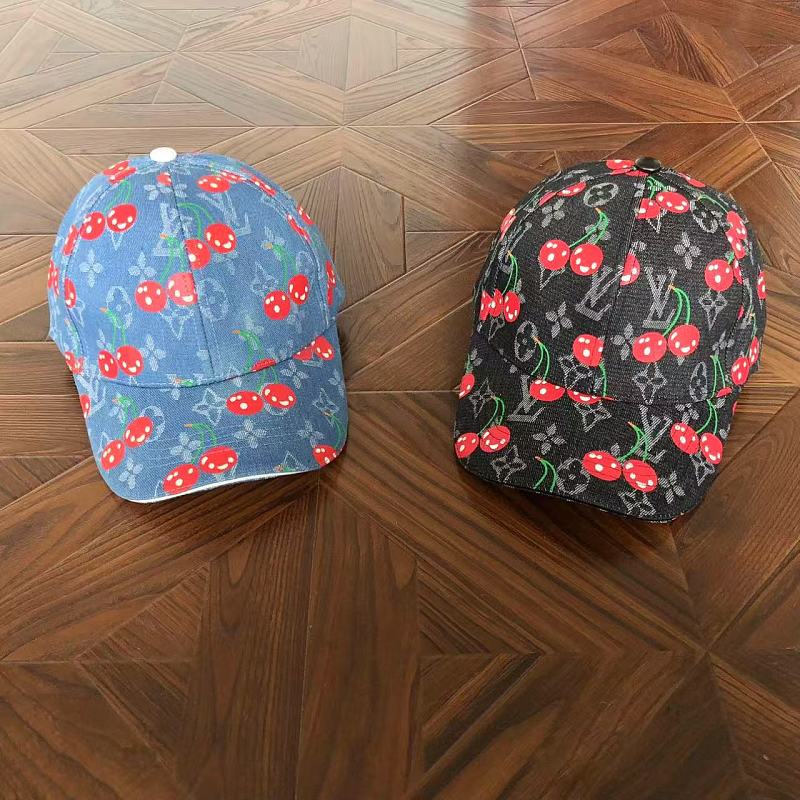 Hat from RainbowReps