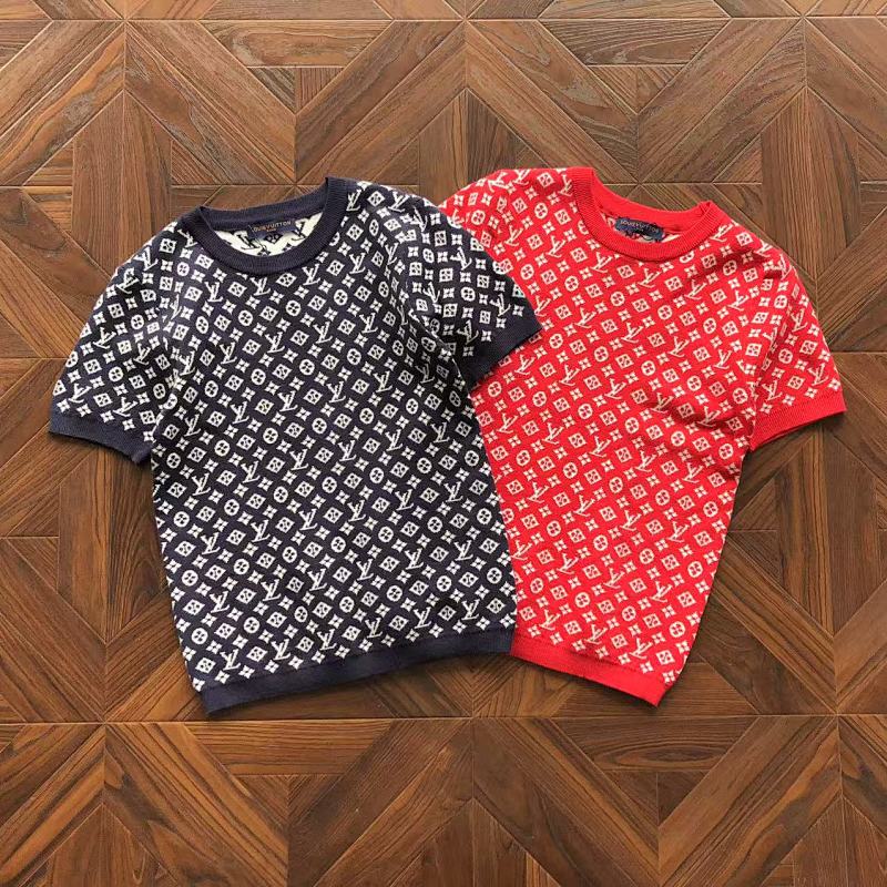L T-Shirt Sweater