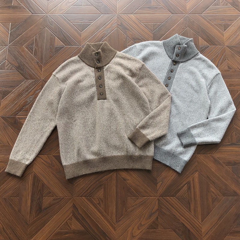 BR N L O C CI L I Sweater