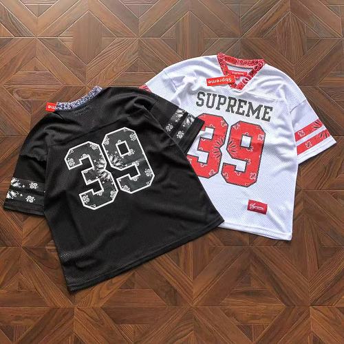 Supreme T-Shirt