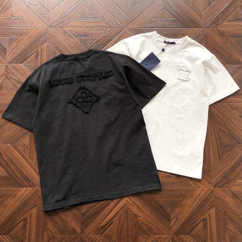 Tee from RainbowReps