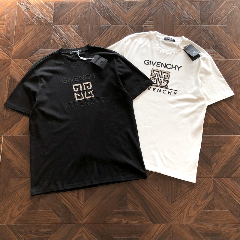 Givenchy T-Shirt