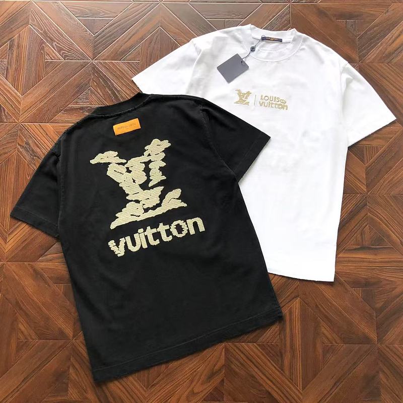 Tee from RainbowReps