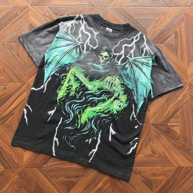 VA L Y T-Shirt