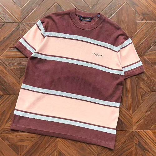 L T-Shirt Sweater