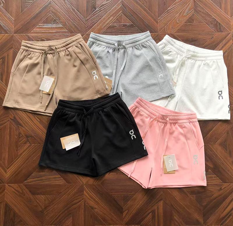 ON RU I G Shorts