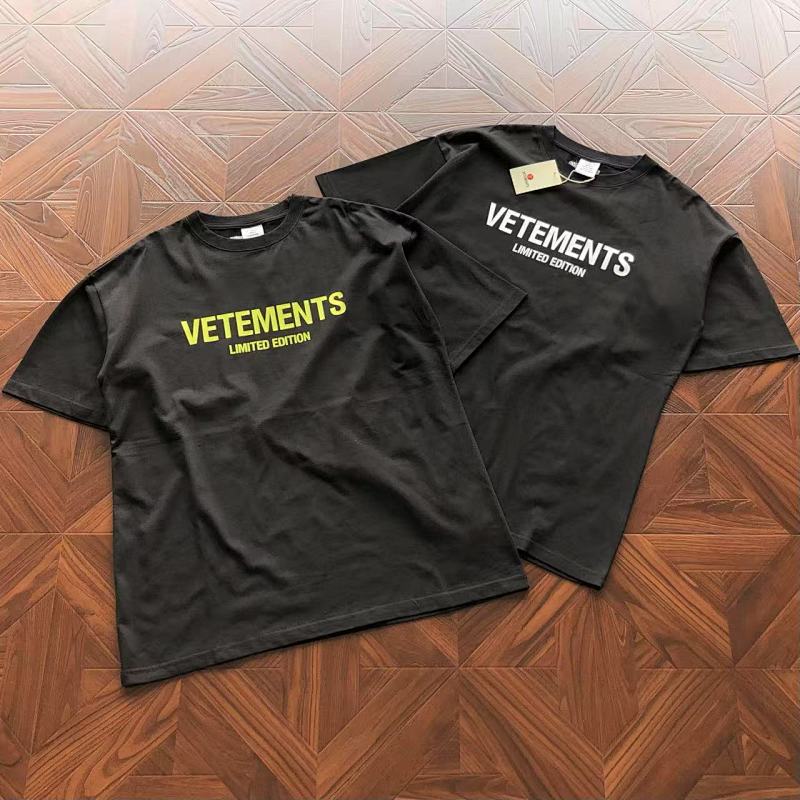 Vetements T-Shirt