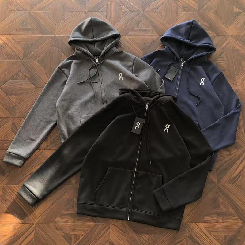 ON RU I G Hoodie