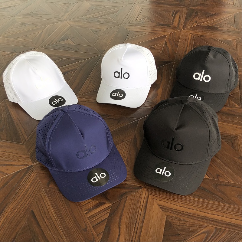 Hat from RainbowReps