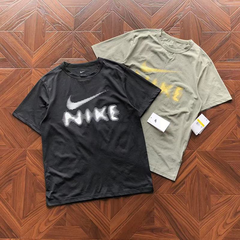 Nike T-Shirt