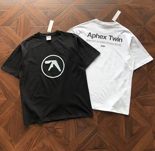 Supreme T-Shirt