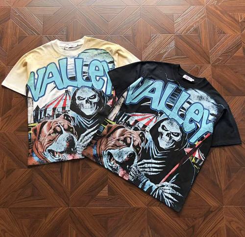 VA L Y T-Shirt