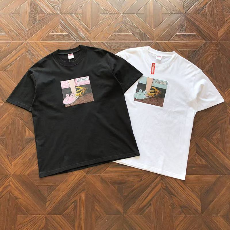 Supreme T-Shirt