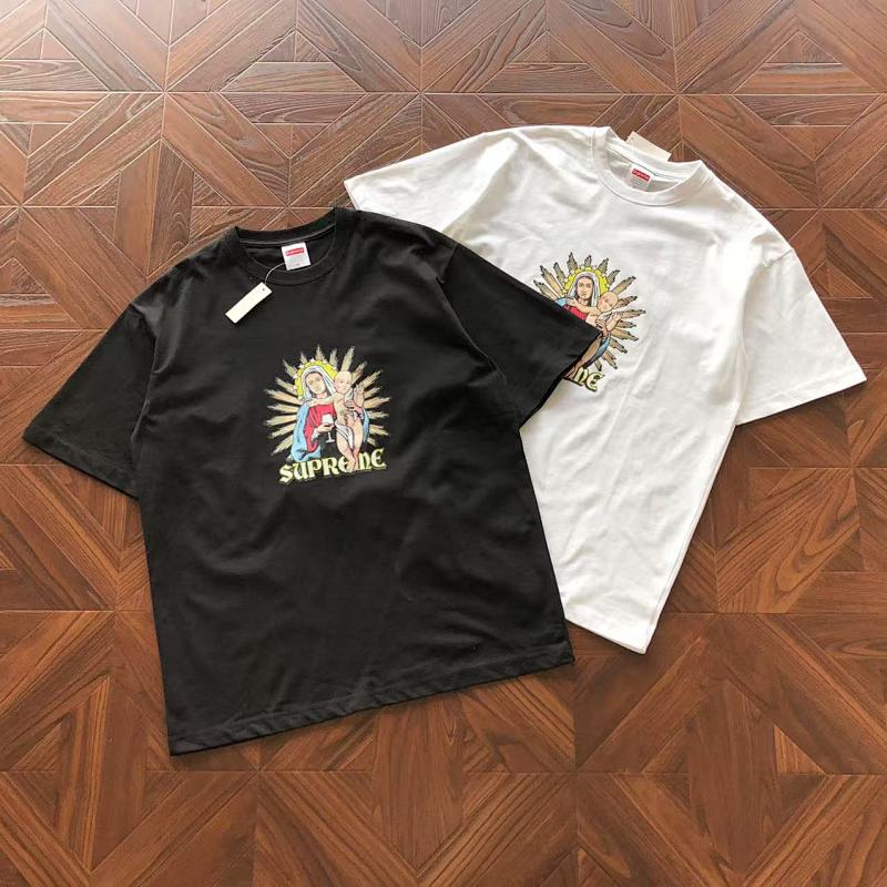 Supreme T-Shirt