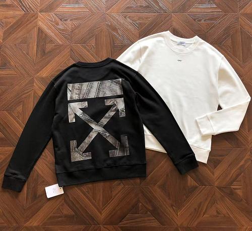 O -W TE Sweater
