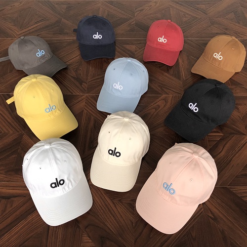 Hat from RainbowReps