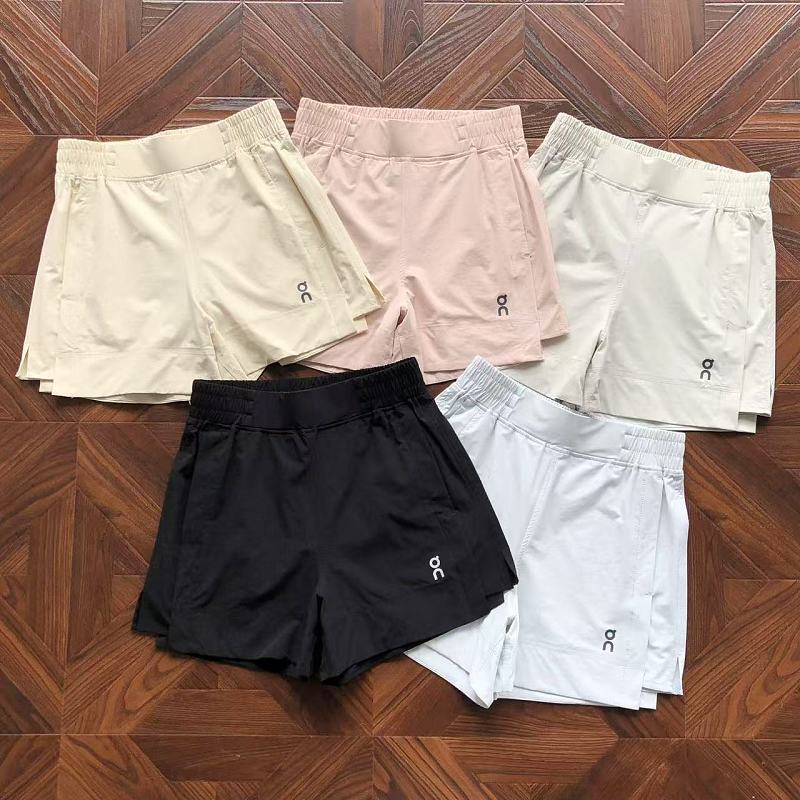 ON RU I G Shorts