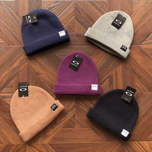 Hat from RainbowReps
