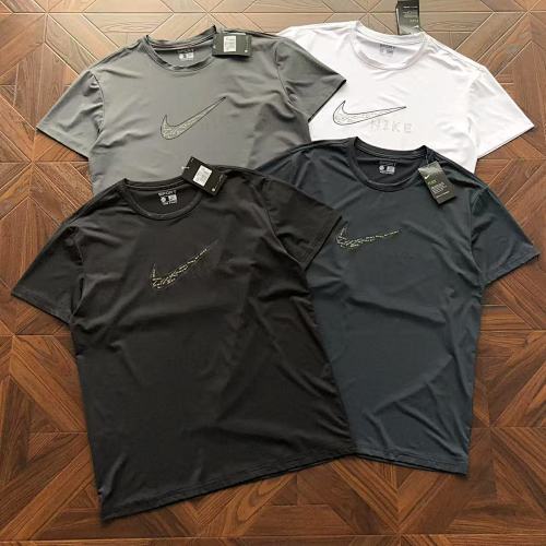 Nike T-Shirt