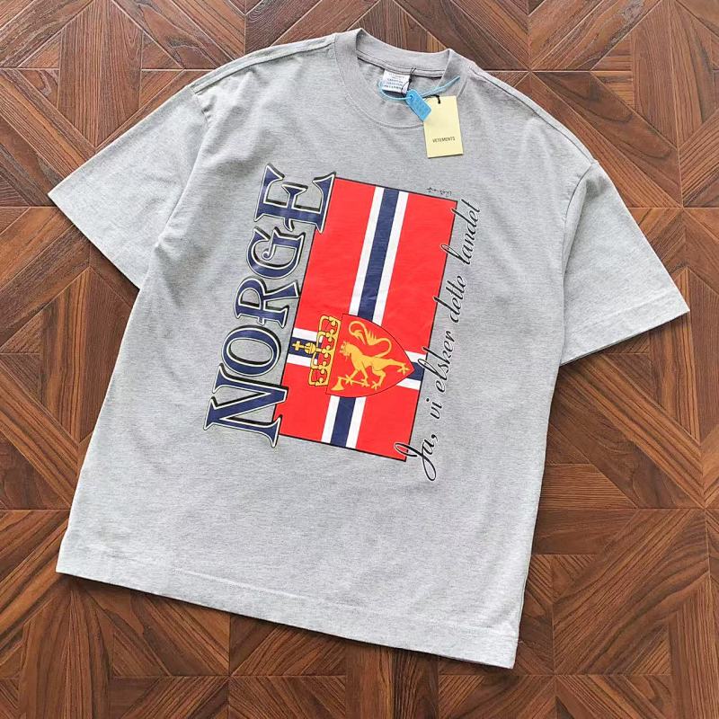 Vetements T-Shirt