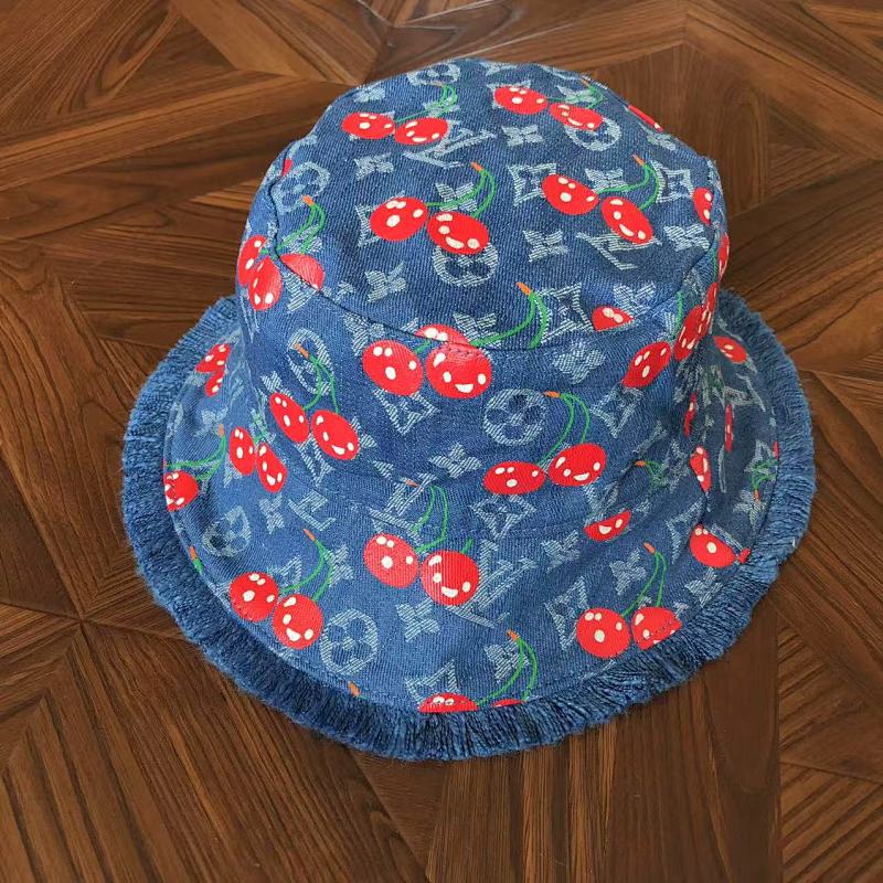 Hat from RainbowReps