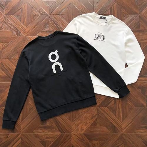ON RU I G Sweater