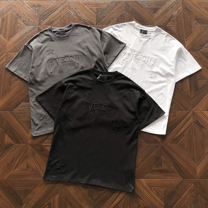 Givenchy T-Shirt