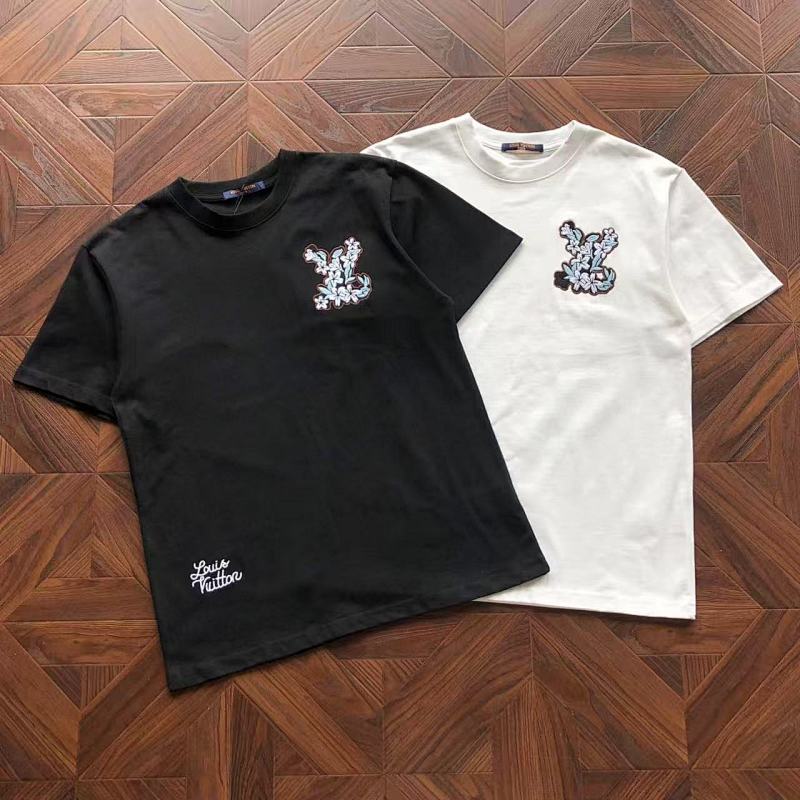 Tee from RainbowReps