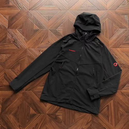 M MM T Jacket