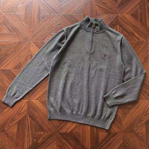 T H Air Sweater
