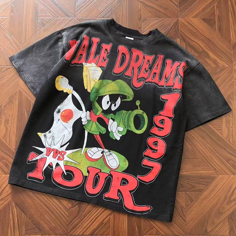 VA L Y T-Shirt