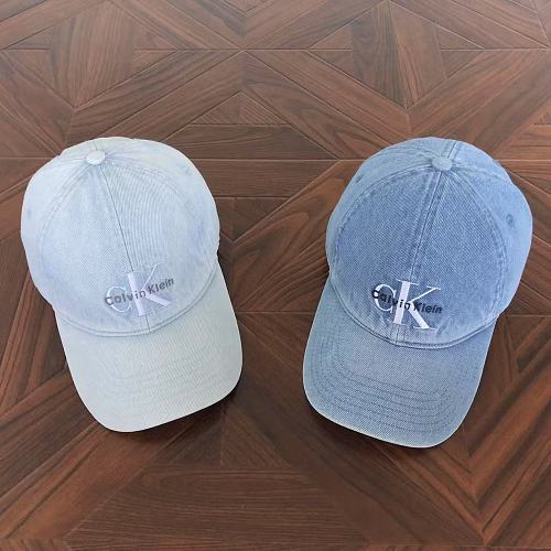 Hat from RainbowReps