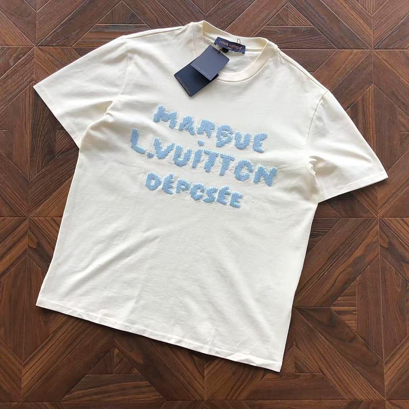 Tee from RainbowReps