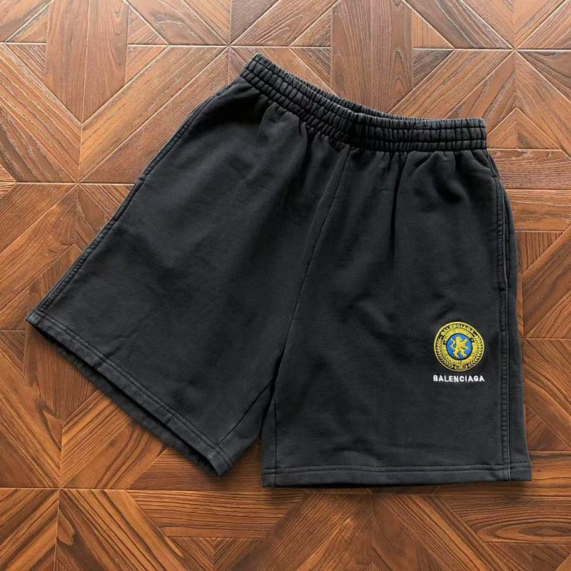 B L IA A Shorts