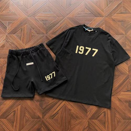 Essentials Pants 95 Fog T-Shirt Shorts