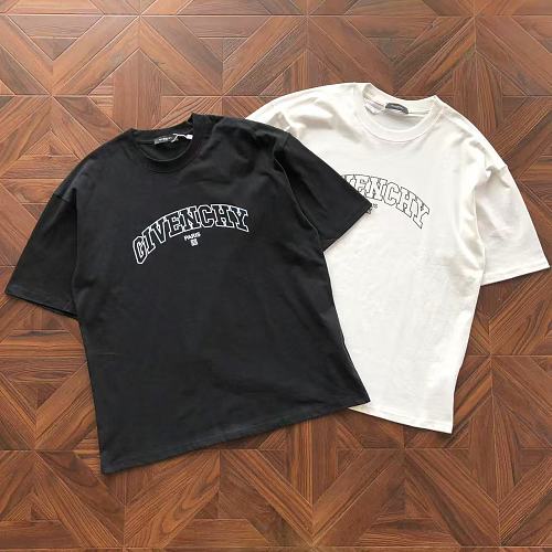 Givenchy T-Shirt