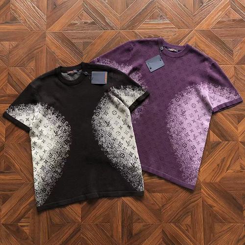 L T-Shirt Sweater