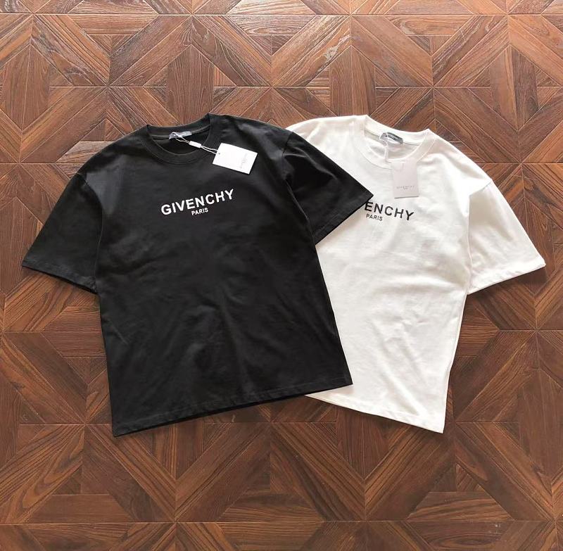 Givenchy T-Shirt
