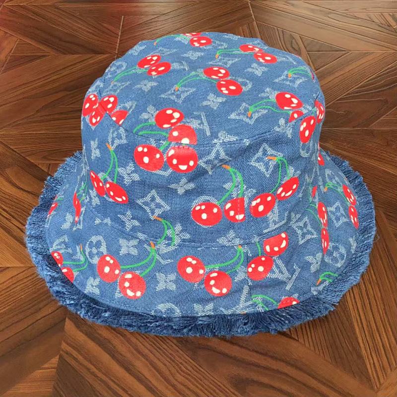 Hat from RainbowReps
