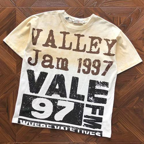 VA L Y T-Shirt