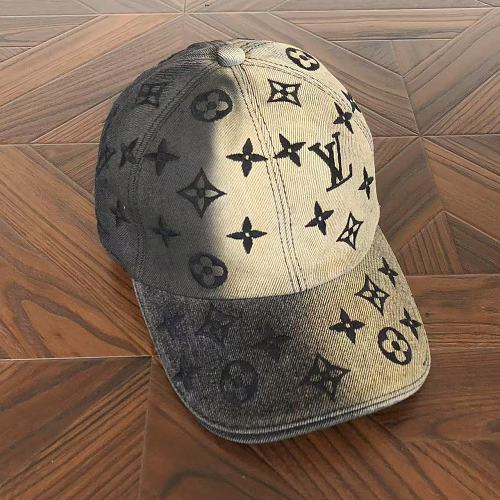 Hat from RainbowReps