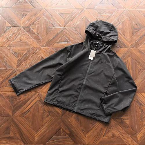M RT A Jacket