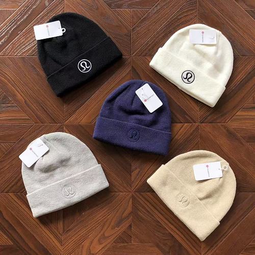 Hat from RainbowReps