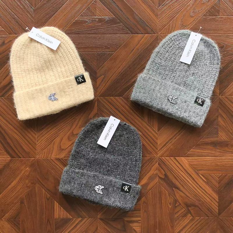 Hat from RainbowReps