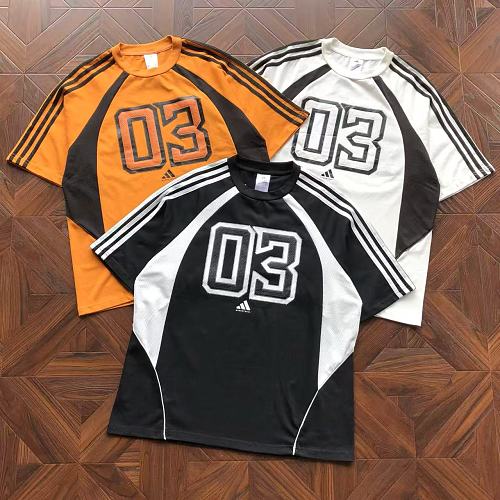 Adidas T-Shirt