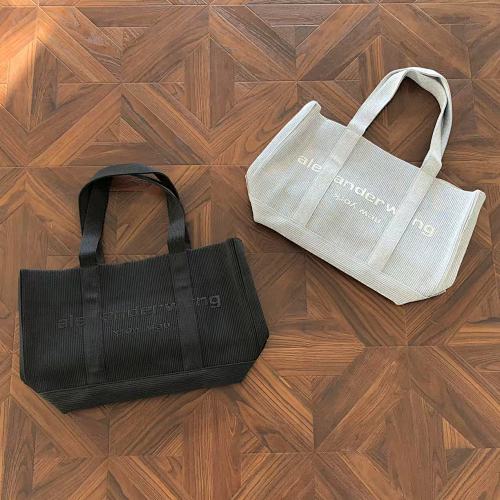 Alexander W G Bag