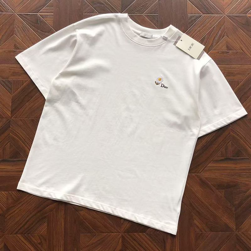 Dior T-Shirt