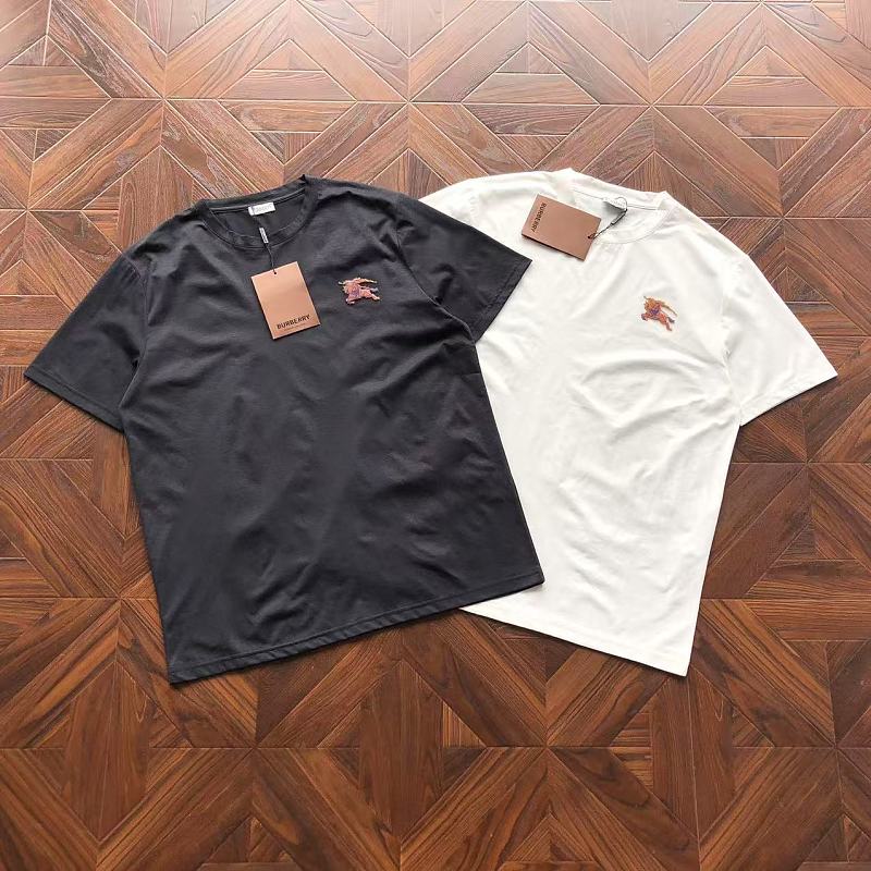 Burberry T-Shirt