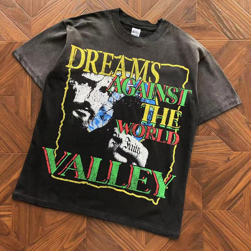 VA L Y T-Shirt